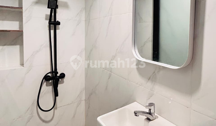 KOST MEZANIN SEWA JANGKA PANJANG 15 TH 2 KAMAR FURNISHED DI TEUKU UMAR BARAT 2