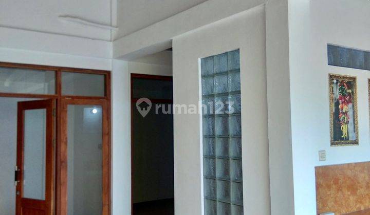 Rumah 2 Kamar Pool Kosongan Lokasi Sedap Malam  15