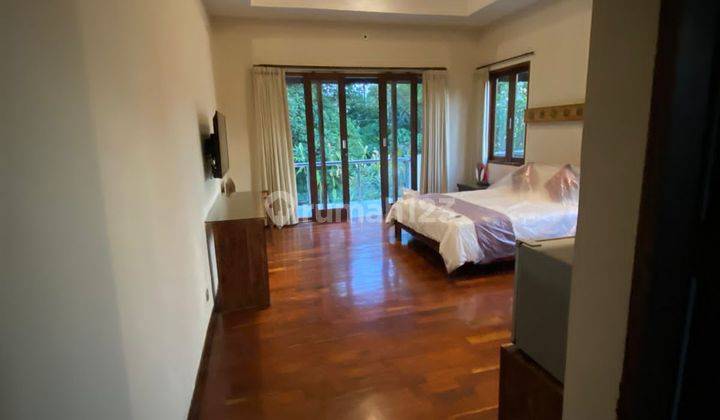 Villa Beautiful 4 Bedroom With Pool And Garden In Beachside Sanur 11