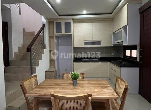 Rumah Minimalis Modern 4 Kamar Furnished Di Hayam Wuruk 1