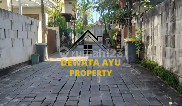 RUMAH 2 LANTAI 3 KAMAR KAWASAN ELITE SEMI FURNISHED DI RENON 2