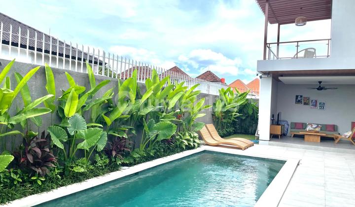 Brand New 3 Bedroom Villa Open Living In Sanur