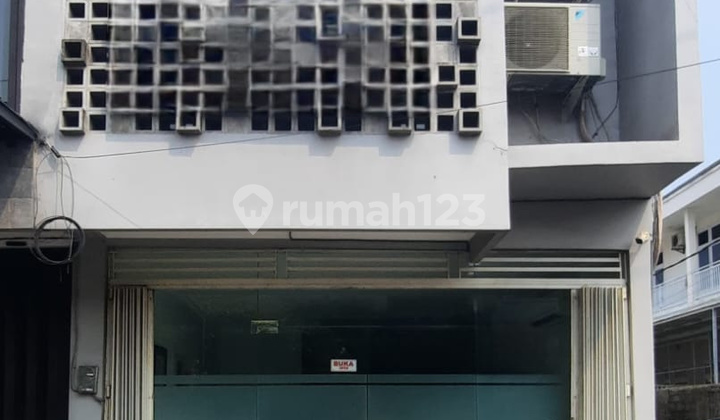 2-STORY 61M2 SHOPHOUSE LAND, SUITABLE FOR BUSINESS IN TUKAD BALIAN