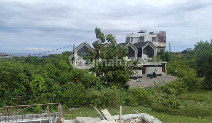 PRIME LAND IN VILLA AREA 300M2 LOCATION PECATU UNGASAN