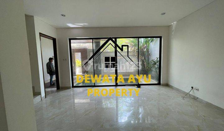 Villa Minimal 2 Years 3 Bed Room Unfurnished Di Semer Kerobokan 2