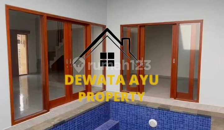 FOR SALE VILLA 3 BEDROOMS 102M2 LAND STRATEGIC LOCATION IN GUNUNG SARI