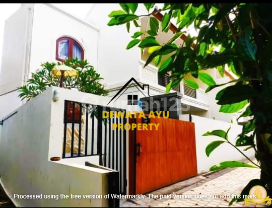 VILLA SEWA MINIMAL 2 TAHUN 2 LANTAI 3 KAMAR LAHAN 100M2 ADA KEBUN KECIL DI SANUR VILLA SEWA MINIMAL 2 TAHUN 2 LANTAI 3 KAMAR LAHAN 100M2 ADA KEBUN KECIL DI SANUR