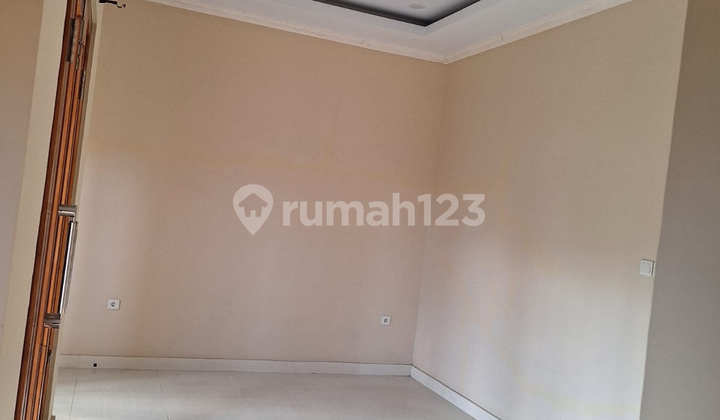 RUMAH JUAL 2 LANTAI 4 KAMAR LAHAN 200M2 LOKASI GELUMPANG  2