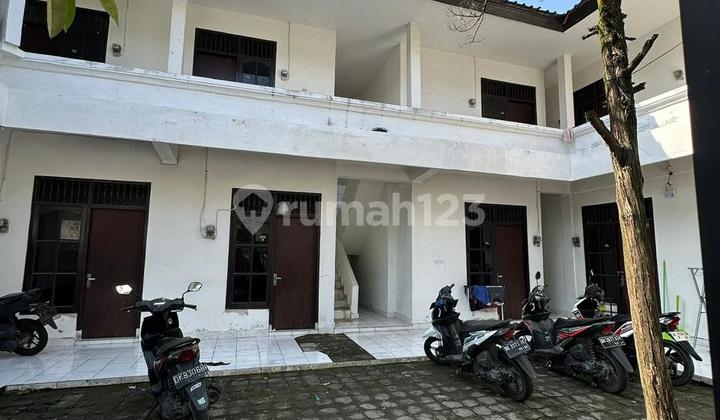 Kost 14 Kamar di Hayam Wuruk Denpasar