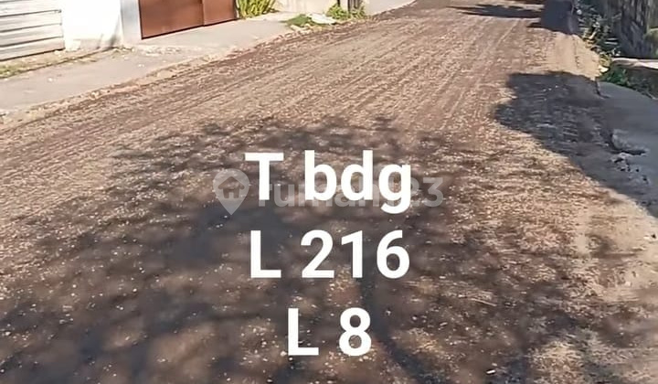LAHAN 216M2 SIAP BANGUN SUDAH DITEMPBOK AKSES LEBAR DI TUKAD BADUNG