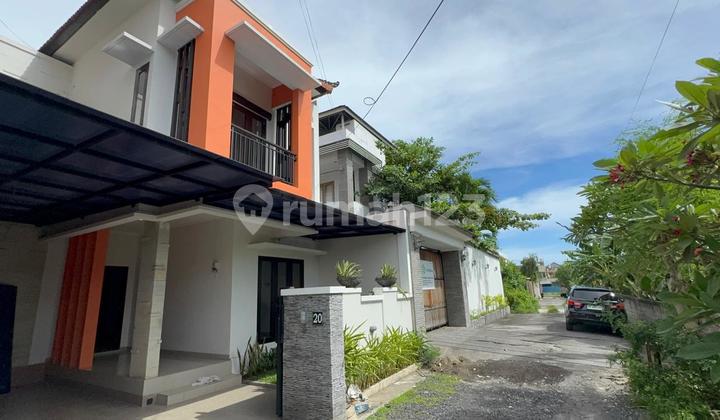 Rumah Cantik Mininalis 3 Kamar di Renon Rumah Cantik Mininalis 3 Kamar di Renon