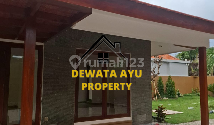 VILLA SEWA 3 KAMAR LAHAN 5 ARE ADA TAMAN LUAS KOSONGAN DI TAMBAK SARI