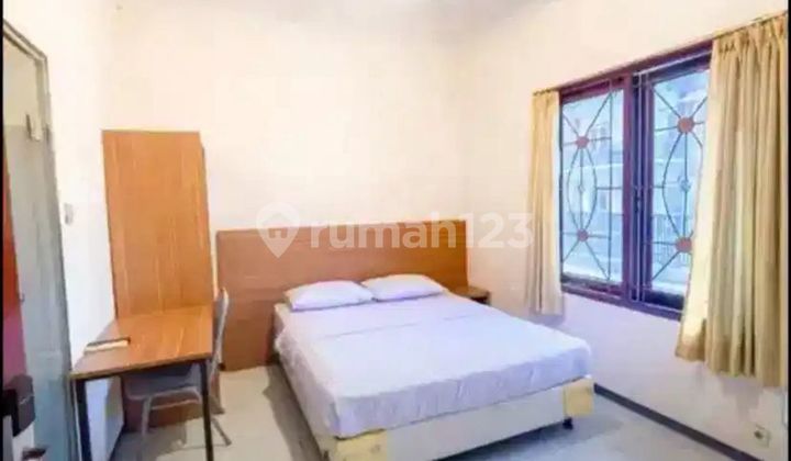 Good 4-Floor Kos in Siwalankerto Padang Pasir, Strategic Location