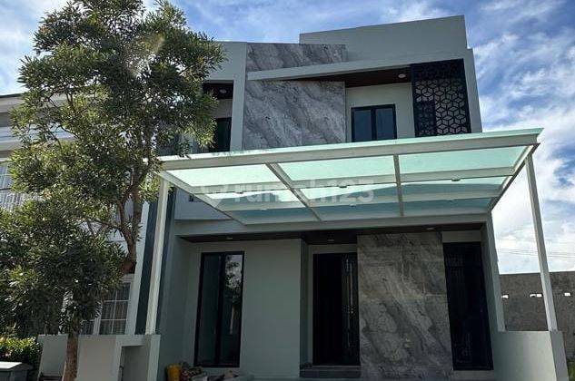 Rumah 2 Lantai Baru HGB di Dian Istana Cluster Mocca Vrbana 1