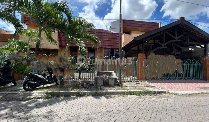 Rumah 2 Lantai Bagus SHM di Darmo Permai Timur Siap Huni  1