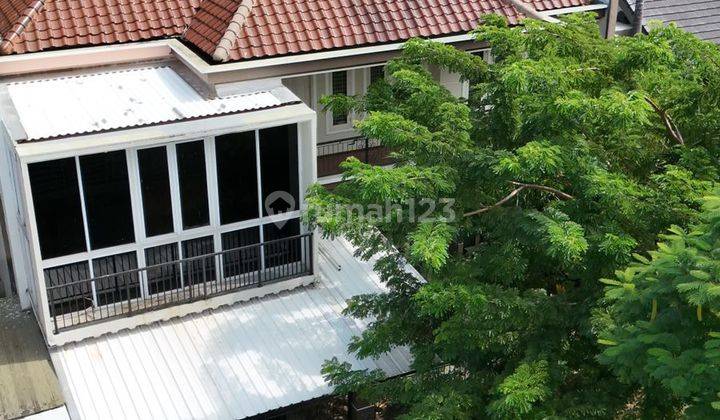 Rumah 2 Lantai Bagus SHM di Dian Istana Park Avenue Siap Huni 1