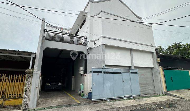 Gudang Dan Kantor 2 Lantai Bagus SHM di Mojoarum Lokasi Strategis 1