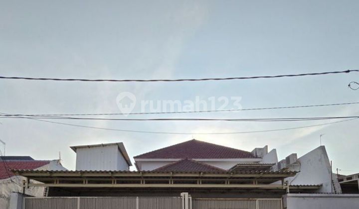 Rumah 2 Lantai Bagus SHM di Manyar Tirtomoyo Siap Huni Rumah 2 Lantai Bagus SHM di Manyar Tirtomoyo Siap Huni