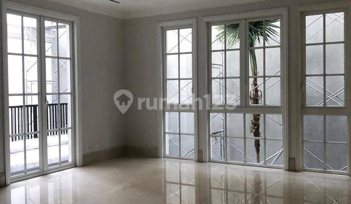 Rumah 3 Lantai Bagus HGB di Grand Peninsula Park