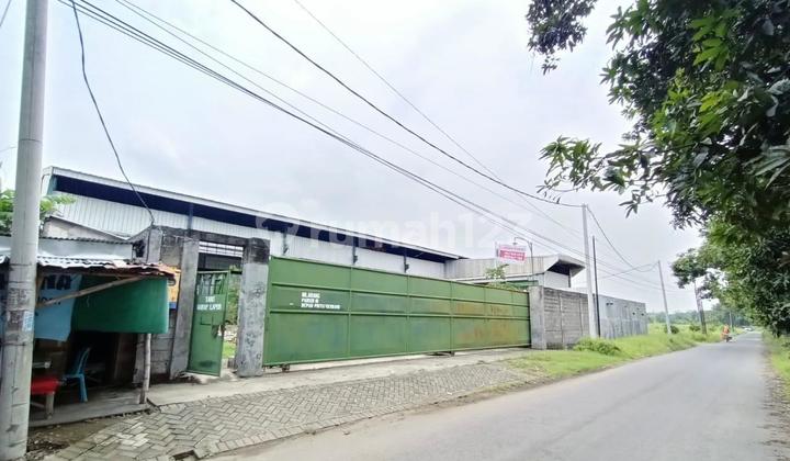 Gudang Luas Bagus SHM di Balongbendo Lokasi Strategis