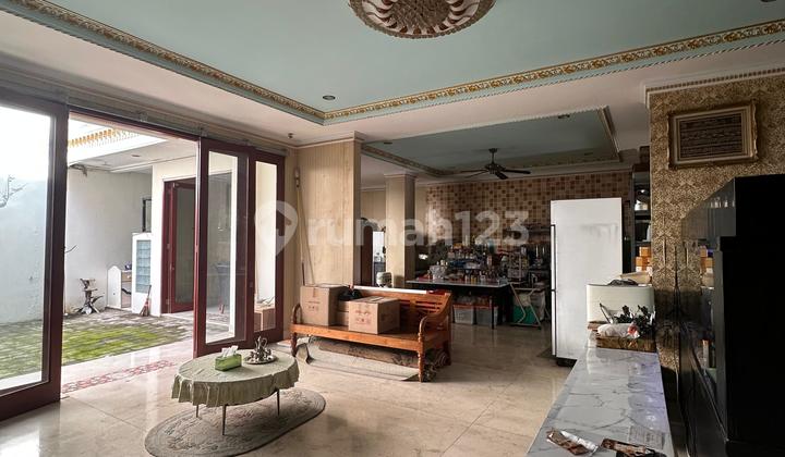 Rumah Classic Bagus SHM di Pakuwon City Villa Riviera Siap Huni 2