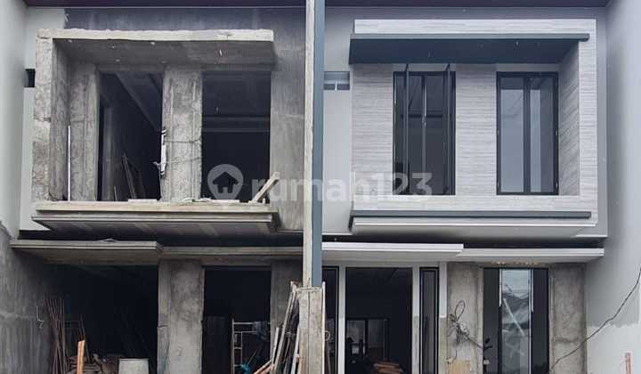 Rumah 2 Lantai Baru Minimalis SHM di Manyar Kertoadi 1