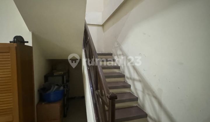 Rumah 2 Lantai Semi Furnished di Nirwana Eksekutif Siap Huni 2