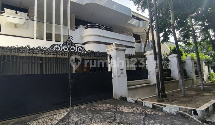Rumah 2 Lantai Bagus HGB di Dharmahusada Indah Siap Huni Rumah 2 Lantai Bagus HGB di Dharmahusada Indah Siap Huni