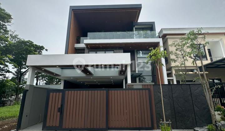 New 3-Story Minimalist Semi-Furnished House with SHM in Citraland