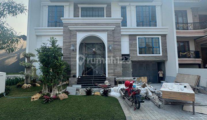 Rumah American Minimalis di Pakuwon Indah Villa Bukit Regency 1