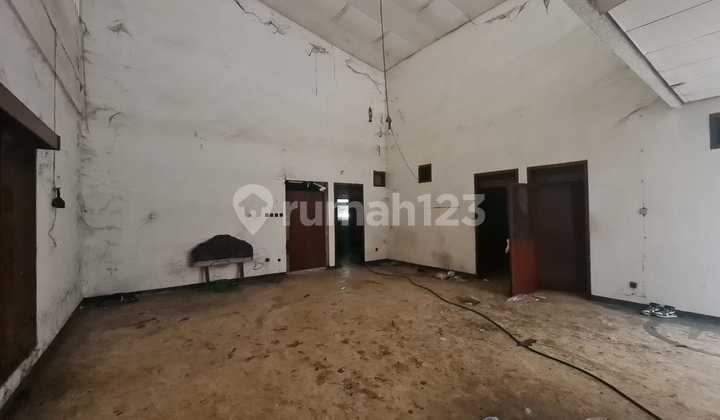 Rumah Bagus SHM di Raya Manyar Rejo Hadap Jalan Raya 2