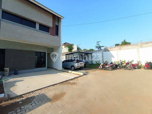 Rumah Mewah Fasilitas  Exclusive Paling Strategis di Jatiasih