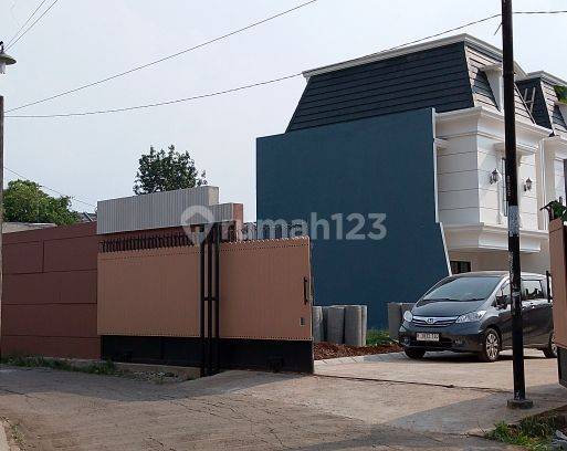 Rumah 2 Lantai American Classical Dekat Pintu Toll Dan Lrt  2