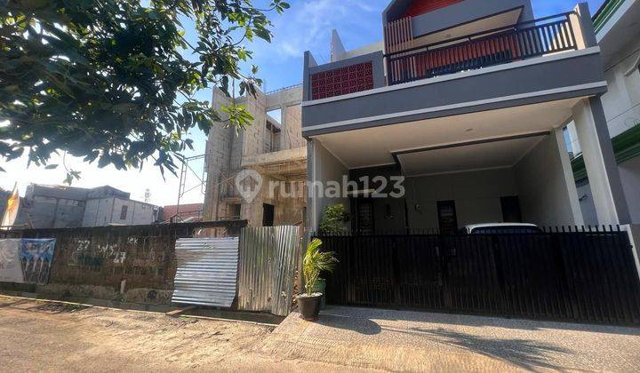 Rumah 2 Lantai Private Home di pondok kelapa Jakarta Timur 1