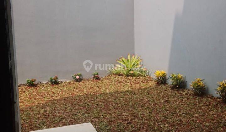 Rumah Minimalis Modern Di Dekat Pintu Toll Dan Pertokoan 2