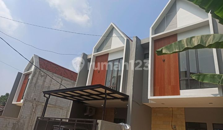 Strategic Premium Occupied House Near Jatiwarna Toll 2