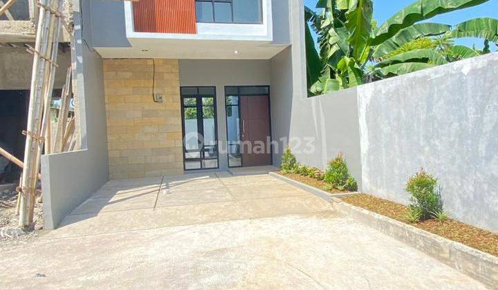 Rumah Minimalis Modern Di Dekat Pintu Toll Dan Pertokoan 2