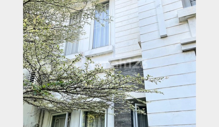 RUMAH 2 LANTAI, 1 M-AN NEGO LEGENDA WISATA CIBUBUR RUMAH 2 LANTAI, 1 M-AN NEGO LEGENDA WISATA CIBUBUR