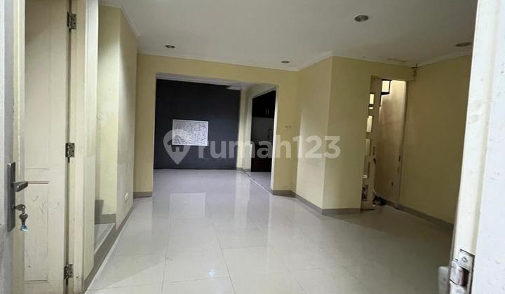 2-Storey House in Flood-Free Cluster Ready to Occupy, Kota Wisata 2-Storey House in Flood-Free Cluster Ready to Occupy, Kota Wisata