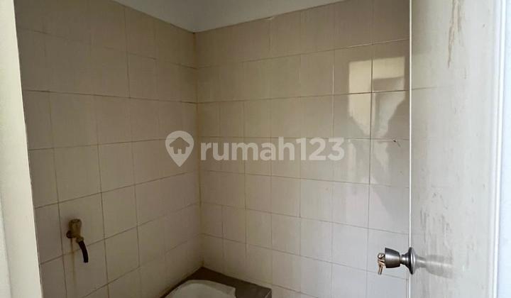 2-Storey House in Flood-Free Cluster Ready to Occupy, Kota Wisata 2