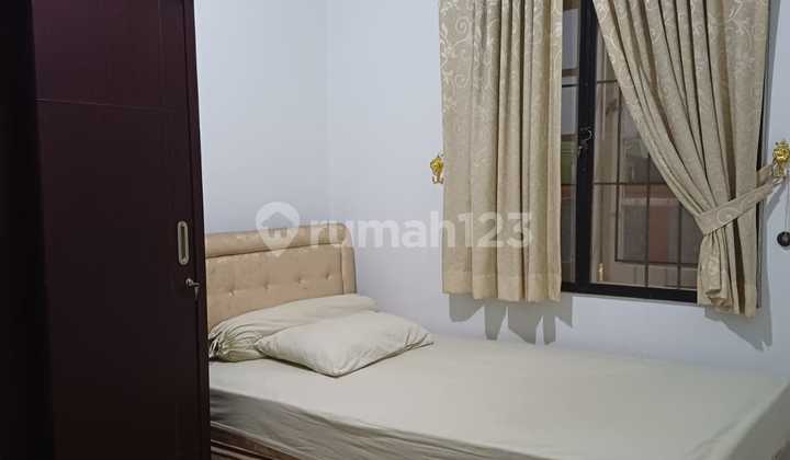 GOOD 1.5-STORY RESIDENCE, FLOOD-FREE LEGENDARY TOURIST AREA 2