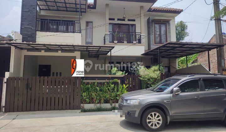 Rumah Semi Furnished 2 Lantai Bisa Nego Lokasi Strategis 1