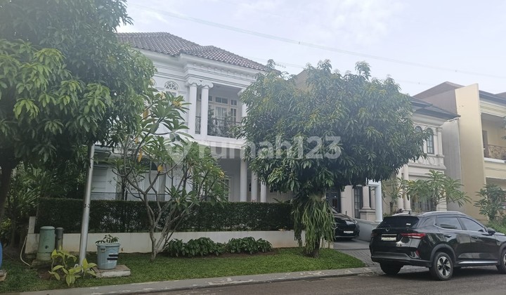 Ready-to-Occupy House, Strategic Location, 3M Negotiable!!! Legenda Wisata