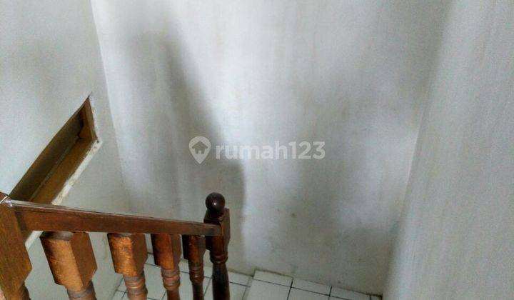 Rumah Terawat 2 Lantai Antapani Siap Huni 2