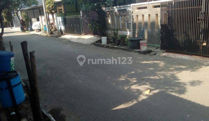 Rumah Siap Huni Komplek Adipura Dekat Summarecon 2