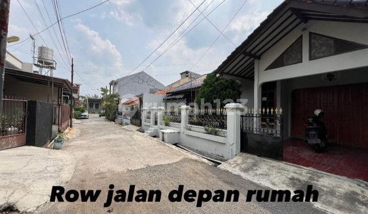 Pharmindo Cijerah Ready-to-Occupy House, Minimal Renovation 1