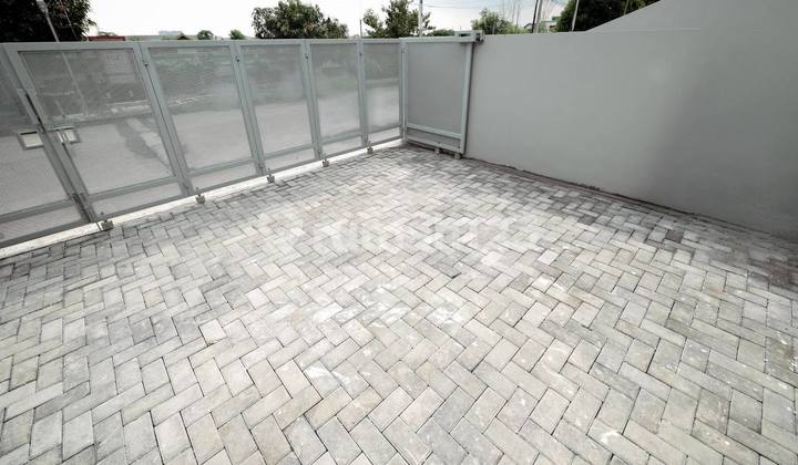 Beautiful House Ready to Occupy in Ciganitri, Buah Batu, Eligible for Mortgage Without Down Payment 2