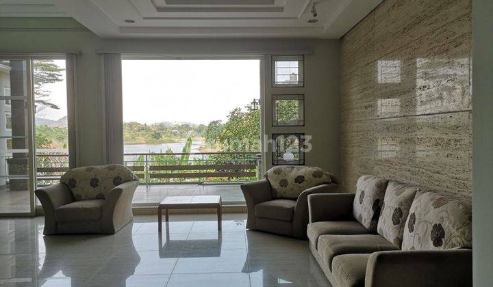 Rumah Mewah Kotabaru Parahyangan Balkon Belakang View Danau 2