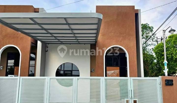 Beautiful House Ready to Occupy in Ciganitri, Buah Batu, Eligible for Mortgage Without Down Payment 1