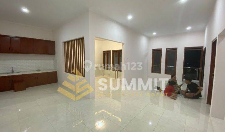 Rumah Baru Padasuka Minimalis Dengan Rooftop View Cantik 2